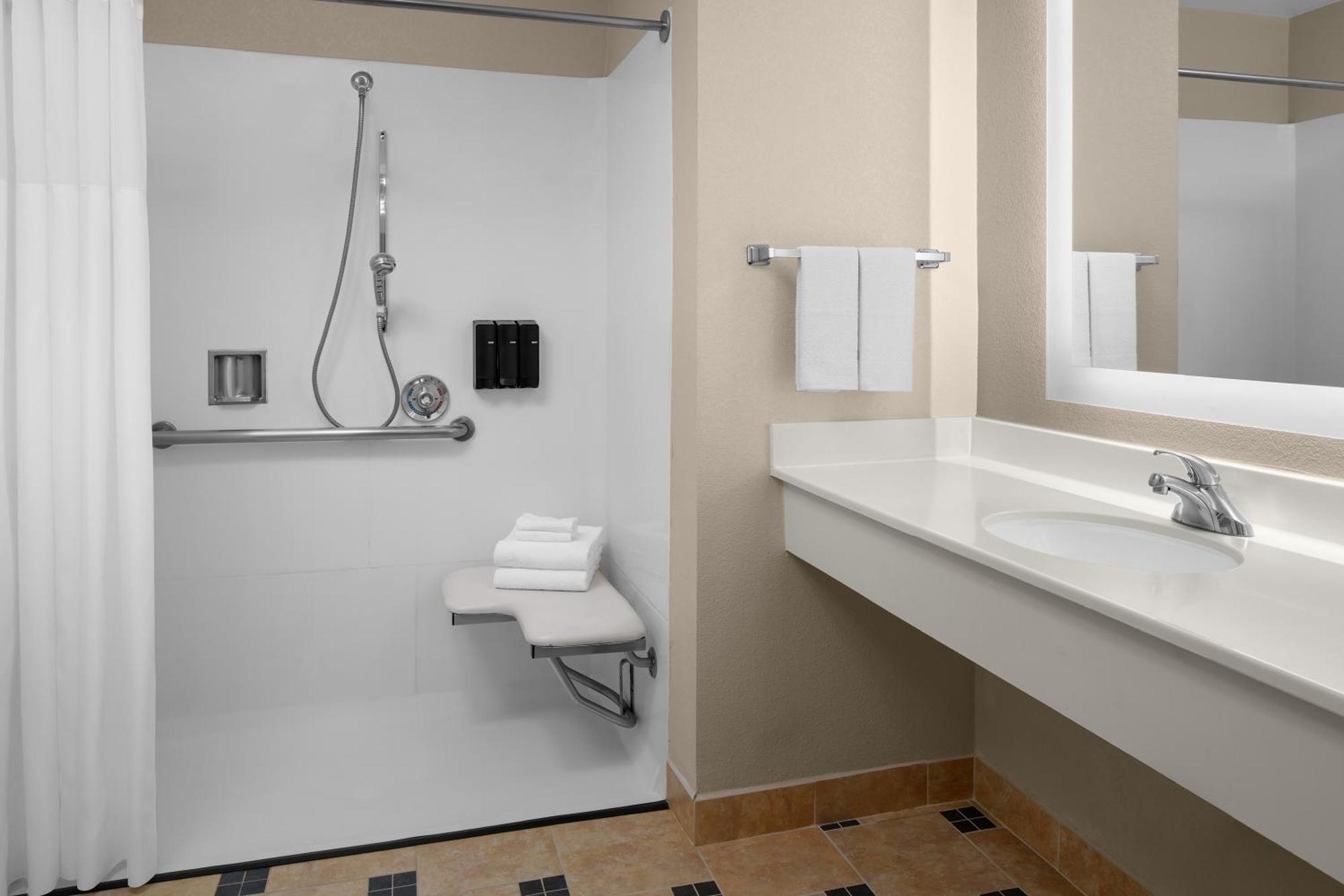 Larkspur Landing Extended Stay Suites Ρέντον Εξωτερικό φωτογραφία