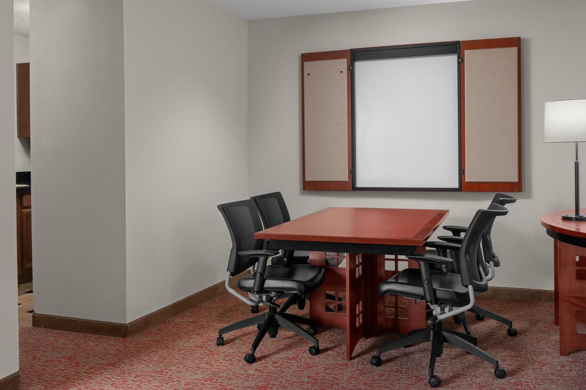Larkspur Landing Extended Stay Suites Ρέντον Εξωτερικό φωτογραφία