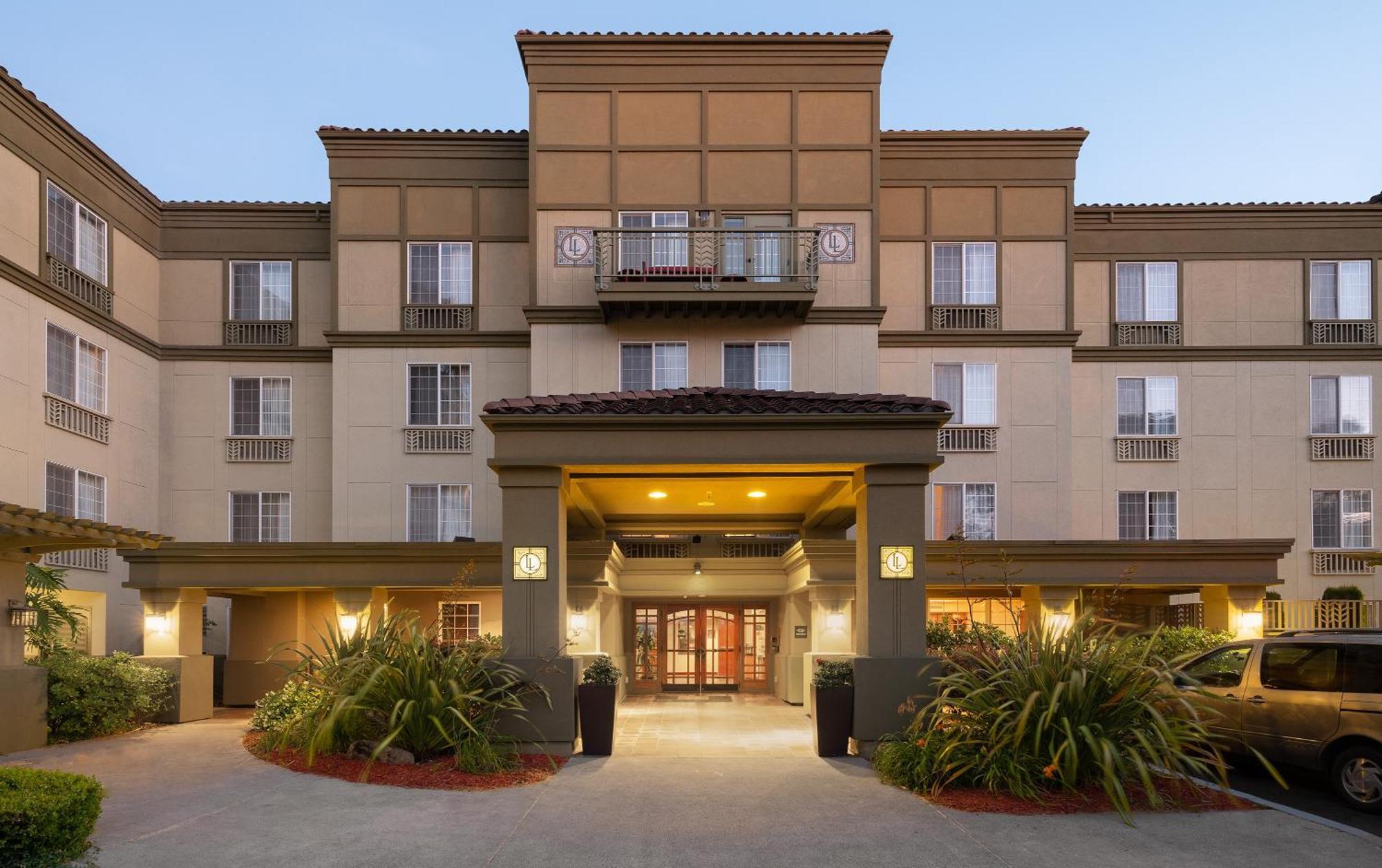 Larkspur Landing Extended Stay Suites Ρέντον Εξωτερικό φωτογραφία